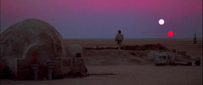 පුන් සඳ පායන&nbsp;නත්තලක්